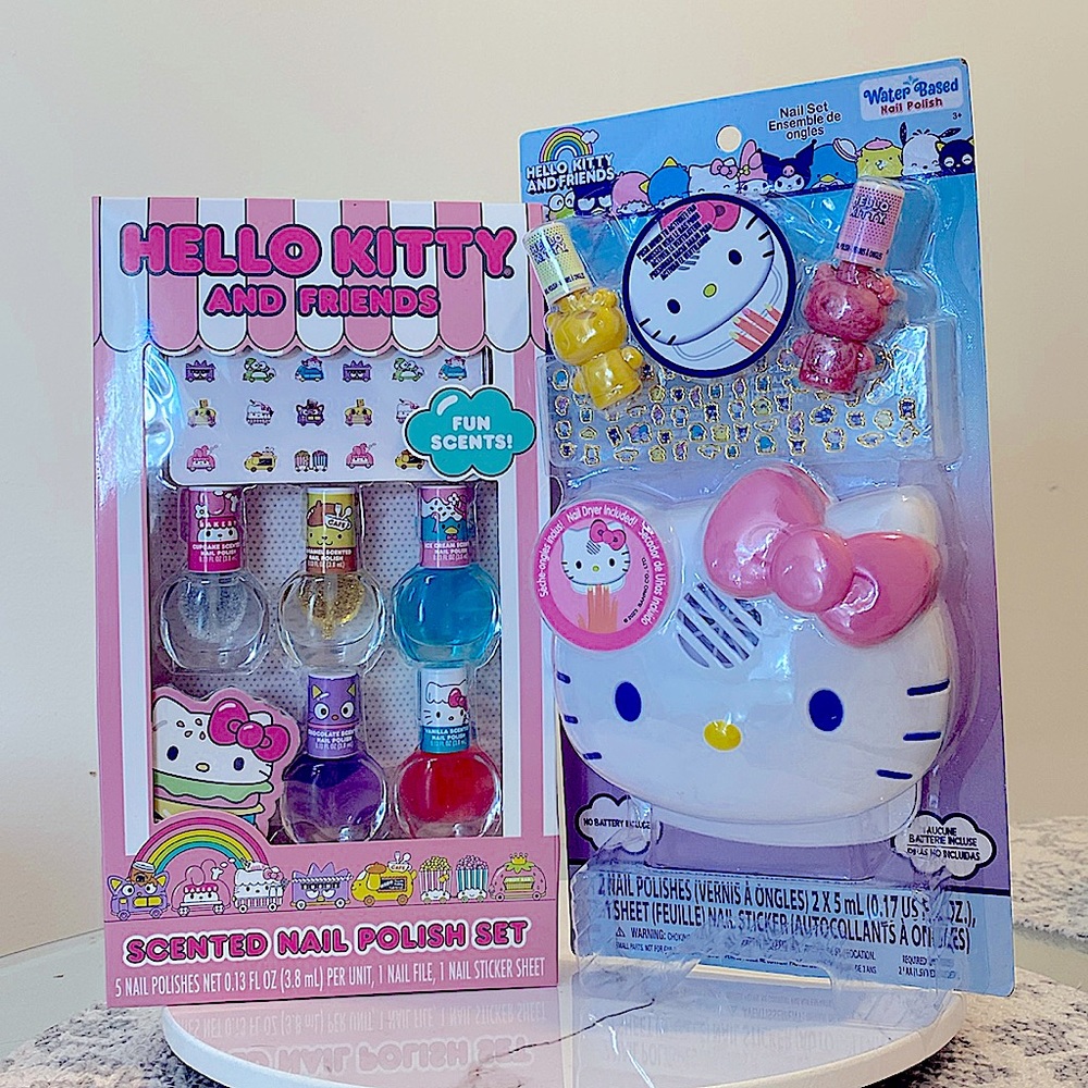 🎄🎀Hello Kitty Nail Care Bundle